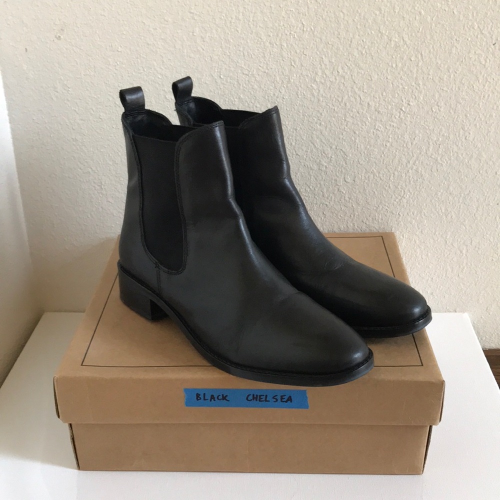 ASOS Black Block Heel Chelsea Ankle Boots - Women’s 9